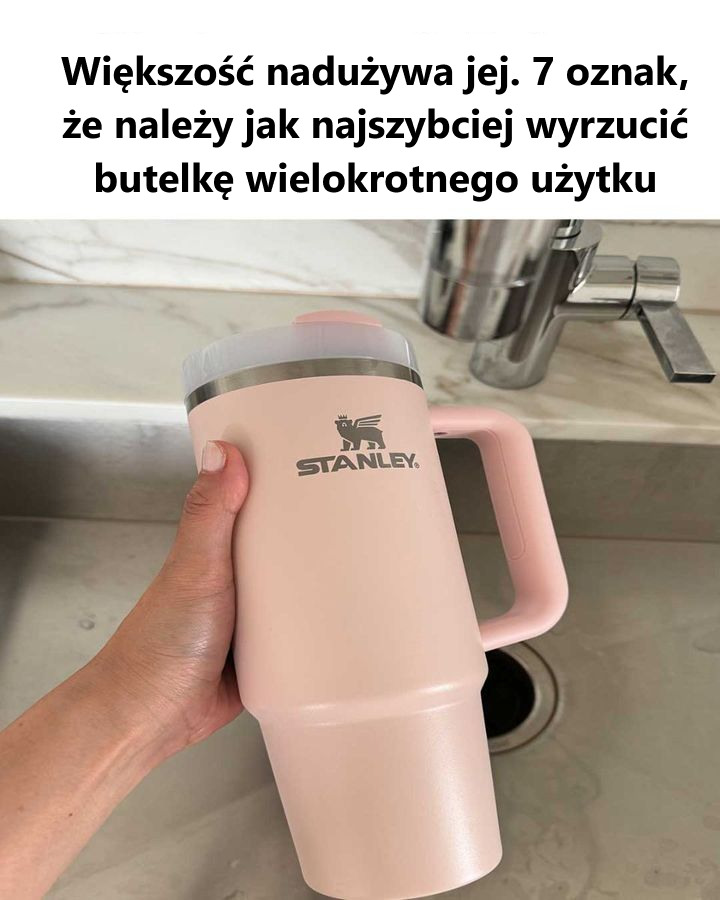 Większość nadużywa jej. 7 oznak, że należy jak najszybciej wyrzucić butelkę wielokrotnego użytku